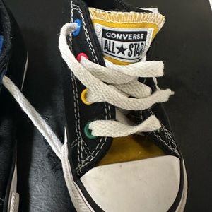 SOLD!!!!!Converse All Star Sz 8 Black Multicolor